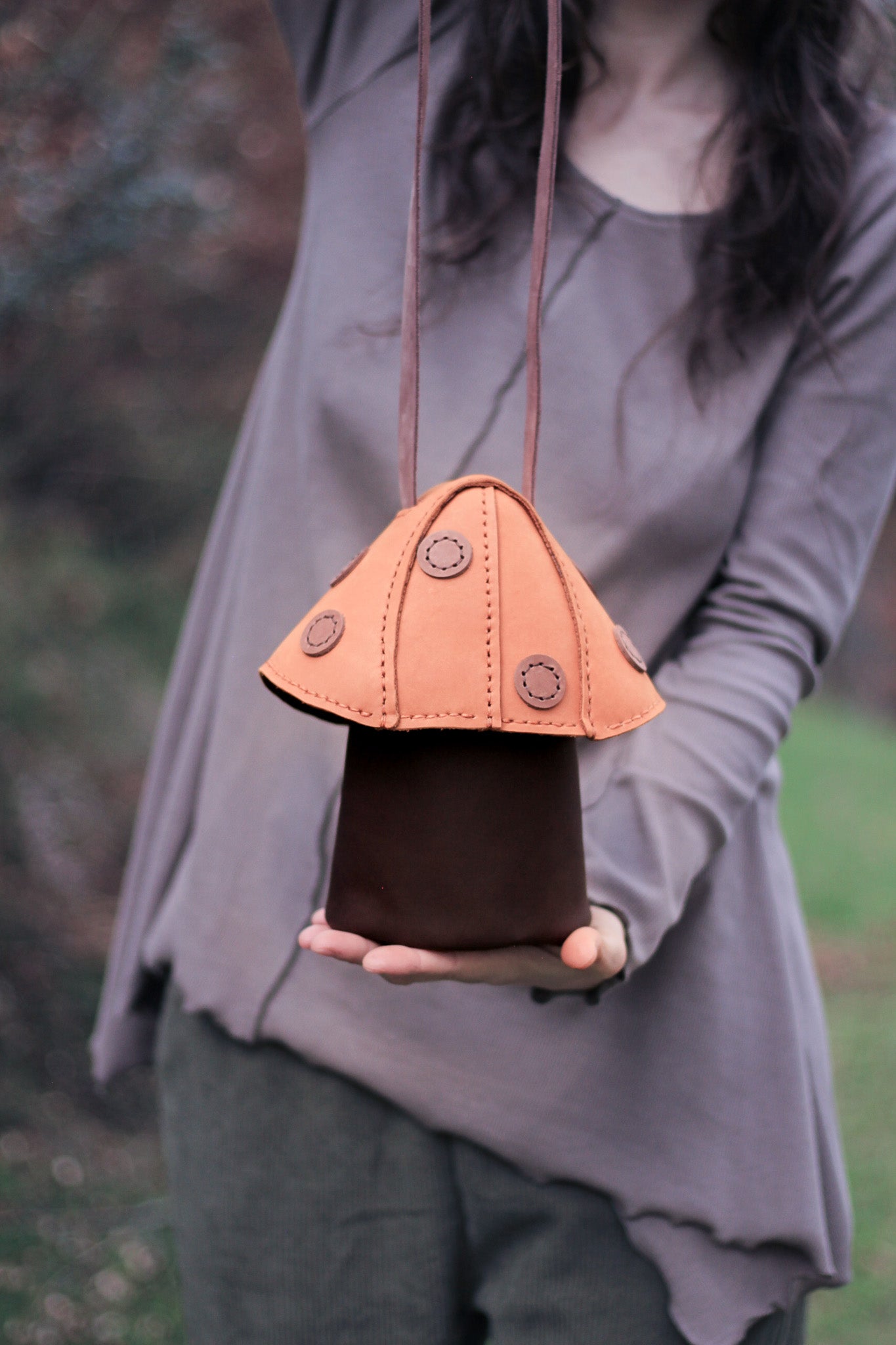 Mushie Bag | Brown & Orange