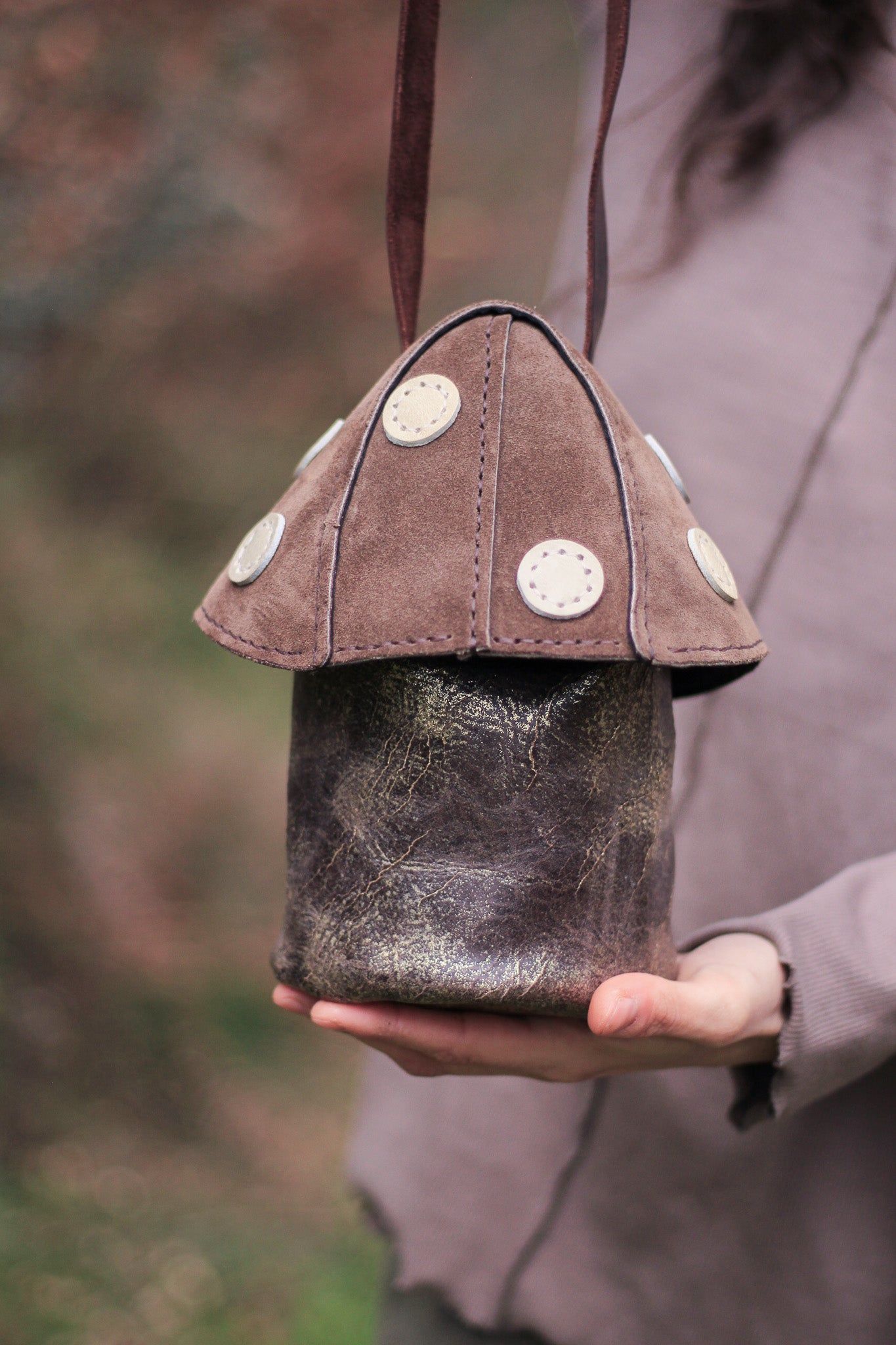 Mushie Bag | Brown & Gold