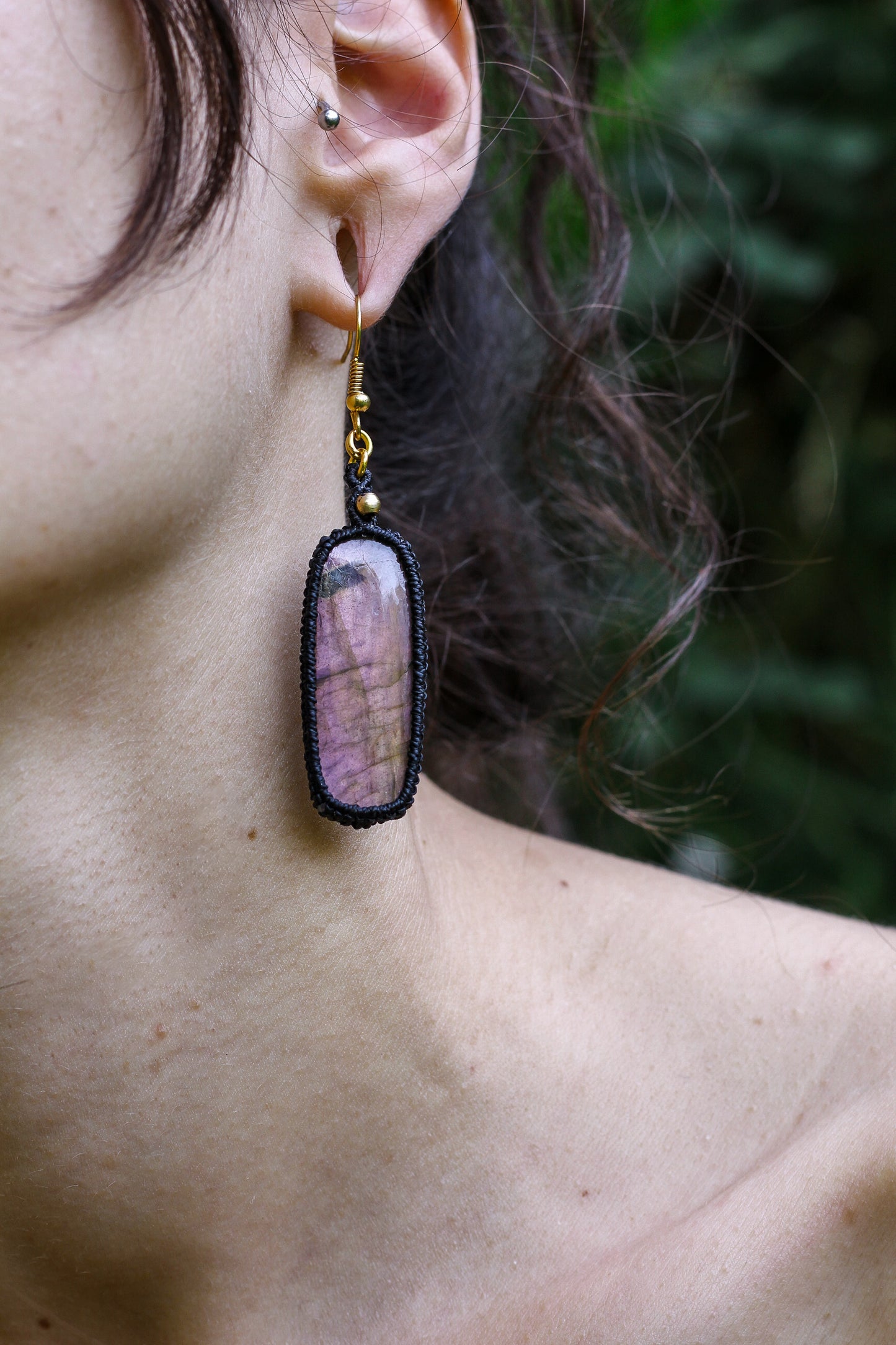 Micro macrame earrings | Labradorite