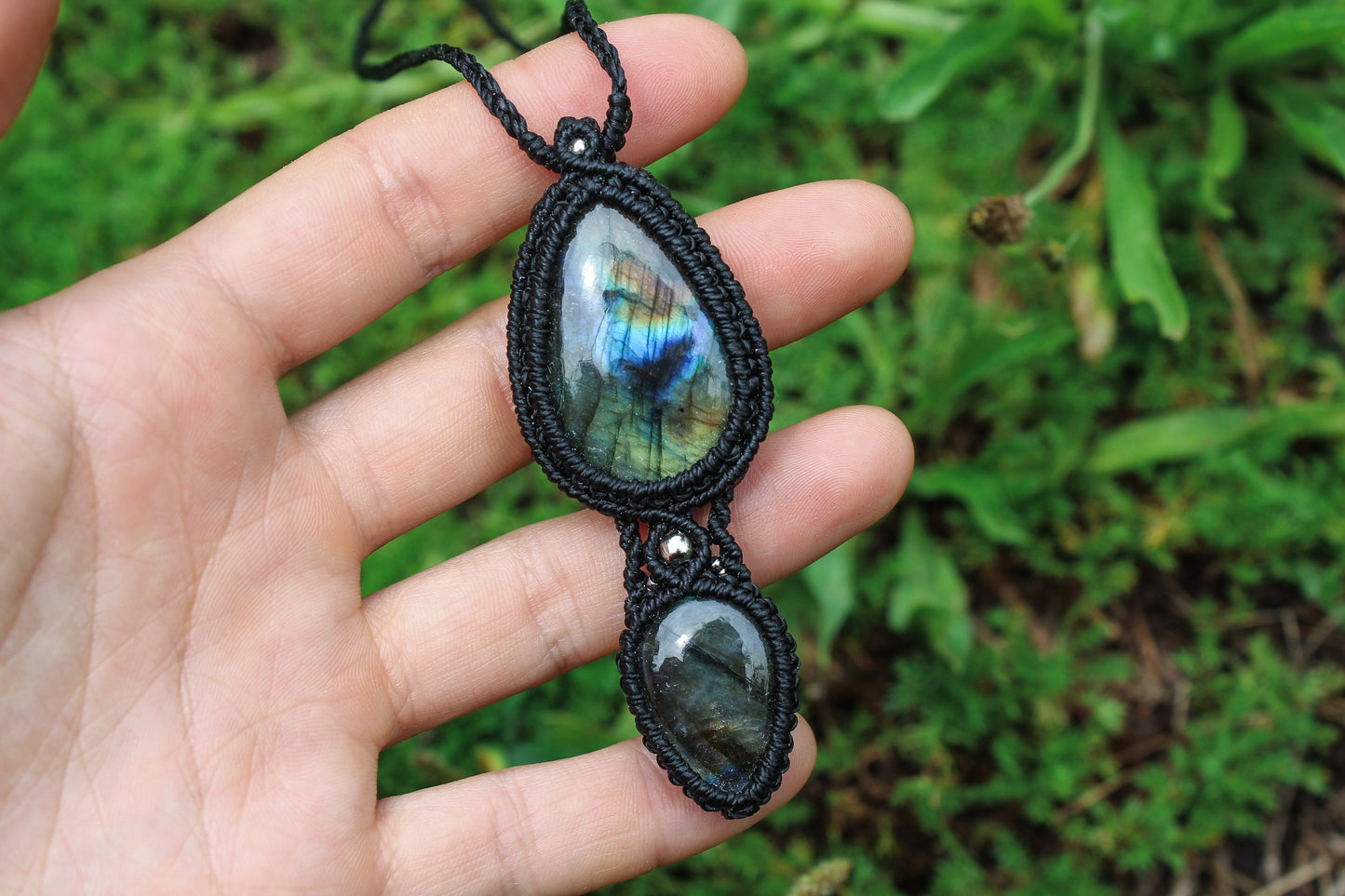 Labradorite pendant