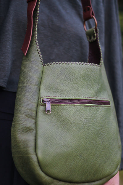 Big moon shoulder bag | Green