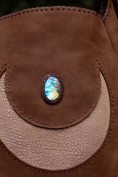 Big moon shoulder bag | Light Brown