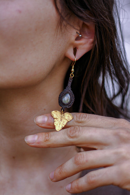 Leaf Prehnite earrings | Gold