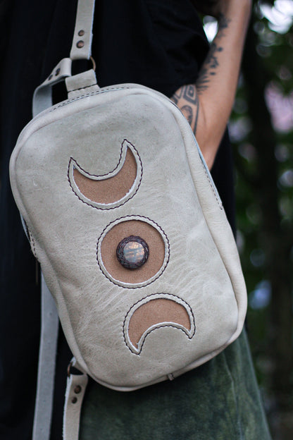 MOON BACKPACK | Tea Green & Beige