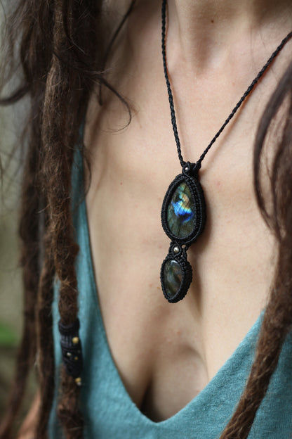 Labradorite pendant