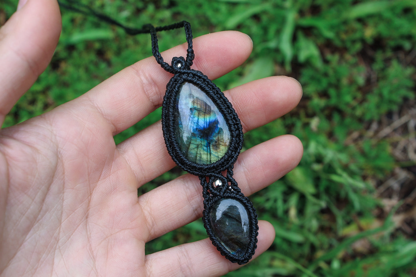 Labradorite pendant